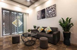 bán gấp nhà phố Bùi Ngọc Dương chỉ 10m ra phố, 4 tỷ